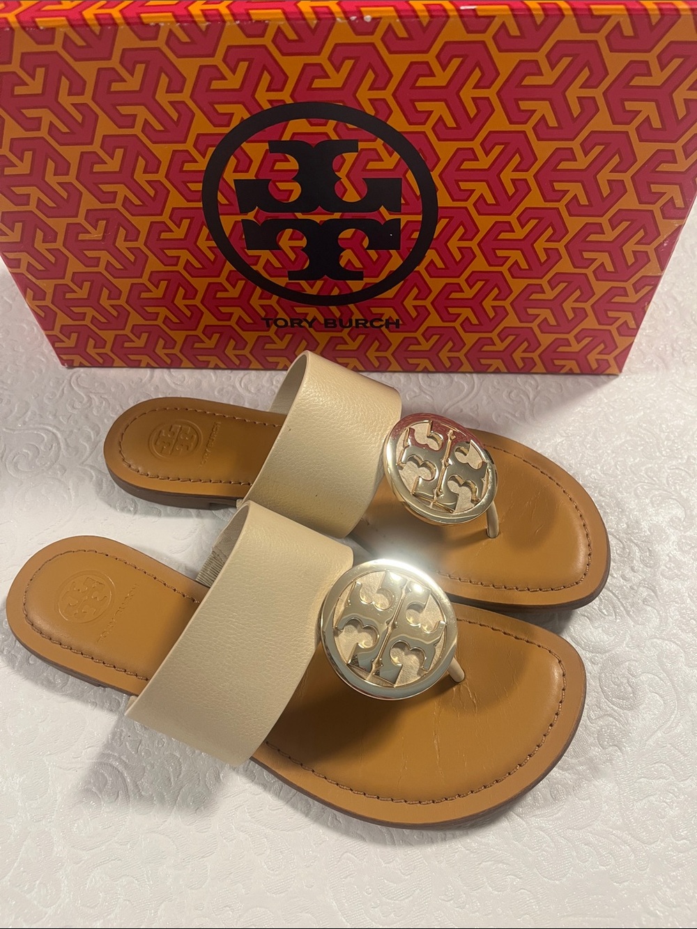 TORY BURCH Benton Band Flat Sandal Calf Leather